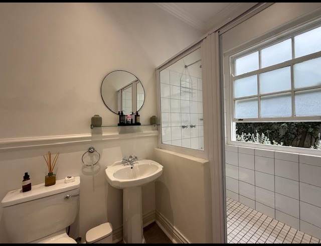 2 BEDROOM PROPERTY TO RENT IN HYDE PARK